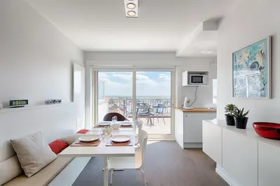 Image de Knokke Penthouse 50 metres de la mer max 3 pers.