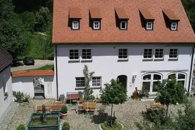 Image de Vacances dans la \"truite\" FeWo élégamment meublée avec vue sur le Grüu