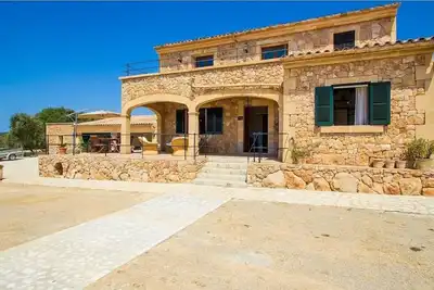Image de Son Santet - Finca rustique idéale pour vos vacances à Majorque