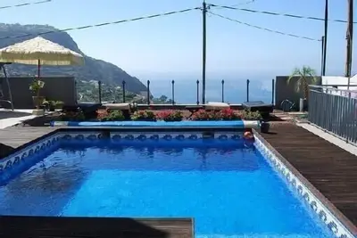 Image de Villa 4 chambres, piscine chauffée, wifi, garage, terrasses, jardin, nature, océan