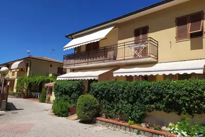 Appartement de trois pièces à Marina di Campo- 300m du centre et de la plage, p. voiture
