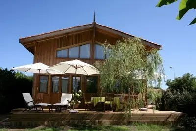 Image de Maison A L Esprit Cabane   Entre Lacs Et Ocean