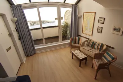 Image de Appartement de luxe avec vue sur la mer - 2 balcons - 4 couchages dans le confort - Falmouth