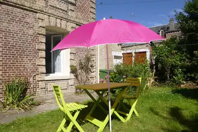 Image de Appart 32m², Wifi, parking, jardin+barbecue+abri permettant de ranger des vélos