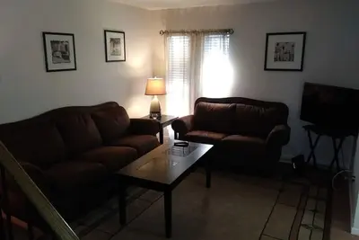 Image de Mensuel Location 2 Bdrm Henderson Townhome