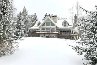 Image de Magnifique! maison Ă High Meadow, vues spectaculaires de Stratton, sur Shuttle