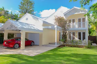 Image de Famille \/ Luxueux 4 chambres \/ 4 salles de bain