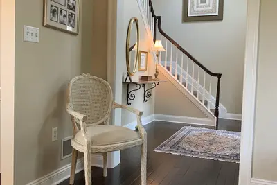 Image de Spacieux Contemporain proximité de nombreuses attractions