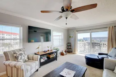 Image de 2br / 2ba - Belle vue sur le golfe et la piscine