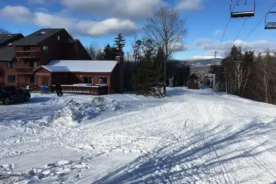 Image de Station de ski Sugarloaf Condo @ Snubber Trail Mid Station sur Mt