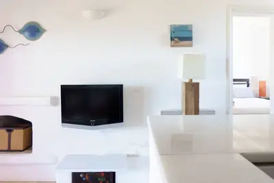 Image de Villa Ourania sur la côte d'Ambelas avec jardin, par Jj Hospitality