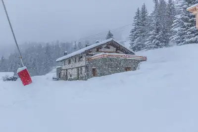 Image de Chalet de Julie rénové sur les pistes 5 min à pied Arc 1600 8ch 6sdb 24pers
