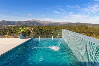 Image de Montblau - Villa with private pool in BĂşger. Free WiFi
