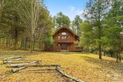 Image de Cinnamon Valley - 'La Grange'