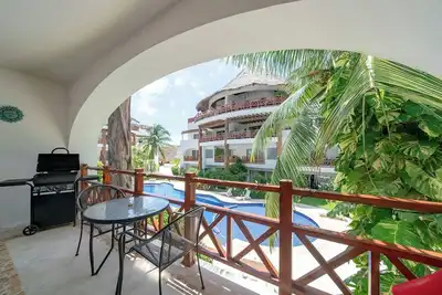 Image de Condo calme et Breezy près de la 5e Avenue et de la plage - Xaman 201
