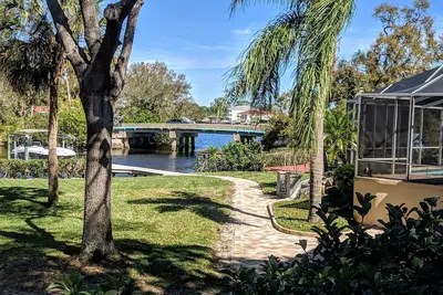 Image de Sunset Palms - Appartement récemment rénové au bord de l'eau, accès direct au golfe du Mexique