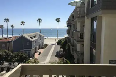 Image de Awesome Beach View 1br & 1ba