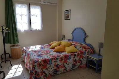 Appartement 4 pers. climatisé, Wifi, plages à 50m et Commerces du village Créole