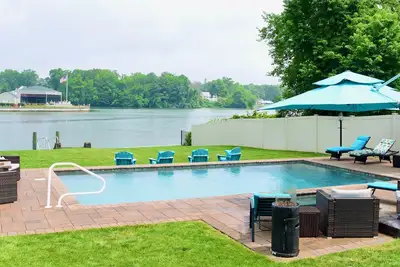 Image de Belle propriété au bord du lac