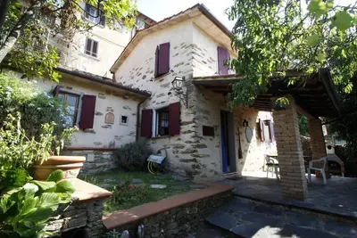 Image de Vacation Home Ă Stazzema avec 2 chambres Ă coucher, 5 couchages