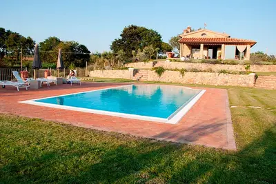 Image de Maison de campagne moderne à Bibbona - Astrea Domus