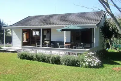 Image de Hahei Green - Maison familiale de plage par excellence.