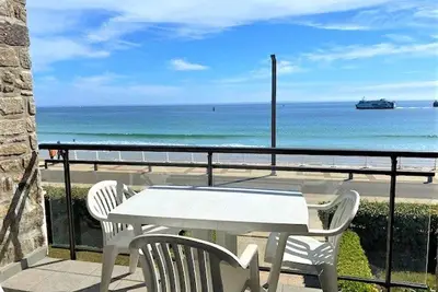Image de Studio tout équipé à Quiberon avec terrasse et garage