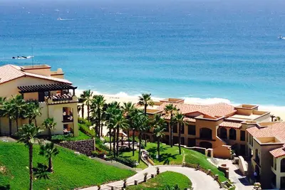 Image de 5 étoiles Oceanfront Resort, 2 chambres à coucher avec privilèges de golf- Quiviera