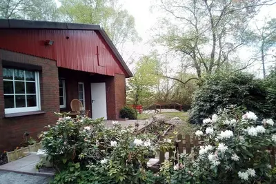 Image de Seeidylle Tout-En-Un 1, 5 ha rien que pour vous au bord du lac avec notre propre forĂŞt!