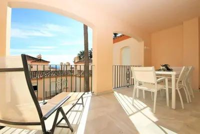 Image de Excellent appartement élégant avec vue sur la mer, Belgravia Club à côté du port près de la plage