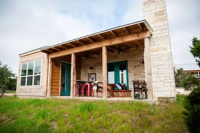 Image de The Polly Ann, une chambre à coucher de premier choix au Hill Country Casitas