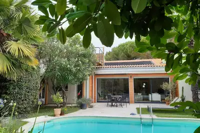 Image de Maison avec piscine exposée Sud sans vis à vis à La Rochelle