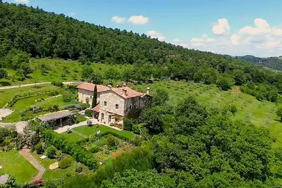 Image de Ancienne Tour de Garde près de Montepulciano, piscine panoramique