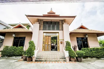 Image de Villa Pratamnak 10 pièces Proche Marche