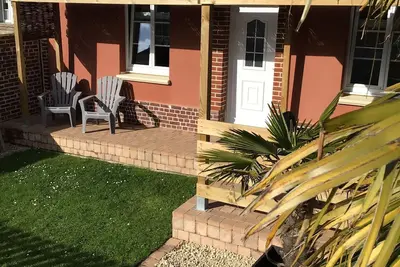 Image de belle maison avec jardin sur les hauteurs de dieppe