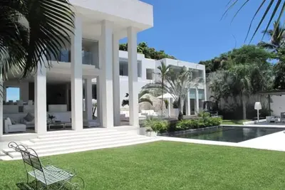 Image de Incroyable villa moderne avec les meilleures vues d'Acapulco