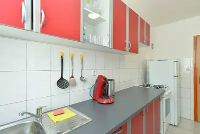 Apartment 1613