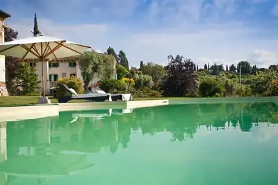 Image de Villa le Grotte, magnifique villa très proche de Vérone avec une vue magnifique