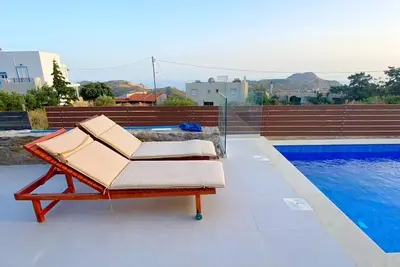 Image de Villa Avec Piscine PRIVÉE Et Environnement SCÉNIQUE
