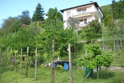 Image de Maison individuelle 5 chambres avec terrasse, balcon ensoleillé et environ 3 000 m² Site