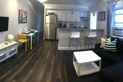 Image de 1817 4f · Deluxe 2bed Apt-20min to Time SquareParking Avail