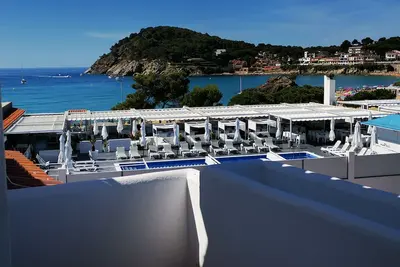 Image de G3-La Fosca-Maison à 50m de la plage de La Fosca -vue mer - Garage