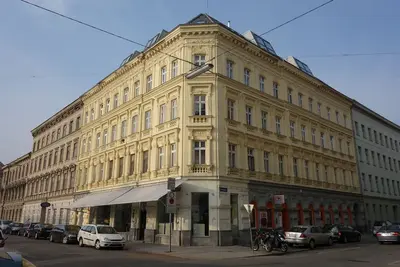 Image de Votre appartement design sur Yppenplatz, l'un des endroits les plus branchés de Vienne!