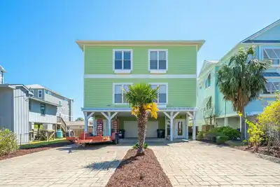 Image de Beach Daze: 4 Br / 4 Ba en duplex - 1 côté à Carolina Beach, pour 8 personnes