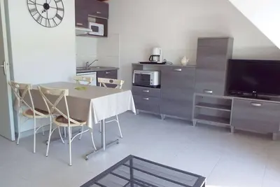 Duplex refait à neuf à Carnac - 3 chambres, balcon sud, parking, 300m de la plage