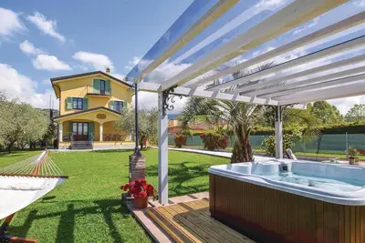Image de Superbe maison à Piano di Con. Massarosa