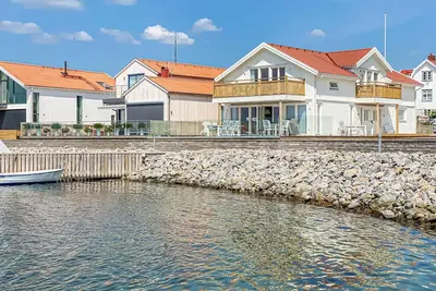 Appartement confortable à Rönnäng avec.