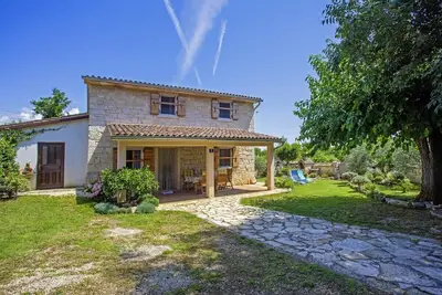 Image de Maison de vacances Zvana * jardin, terrasse, barbecue, WiFi, Ă 3 km de la mer