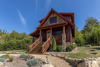 Image de Relaxez-vous au Eagles Nest River Club: 2 000 pieds de façade Elk River! Animaux ok!