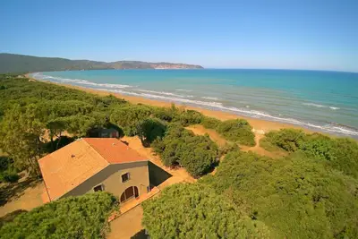 Image de City / Village Apartment à Orbetello avec 2 chambres à coucher, 5 couchages